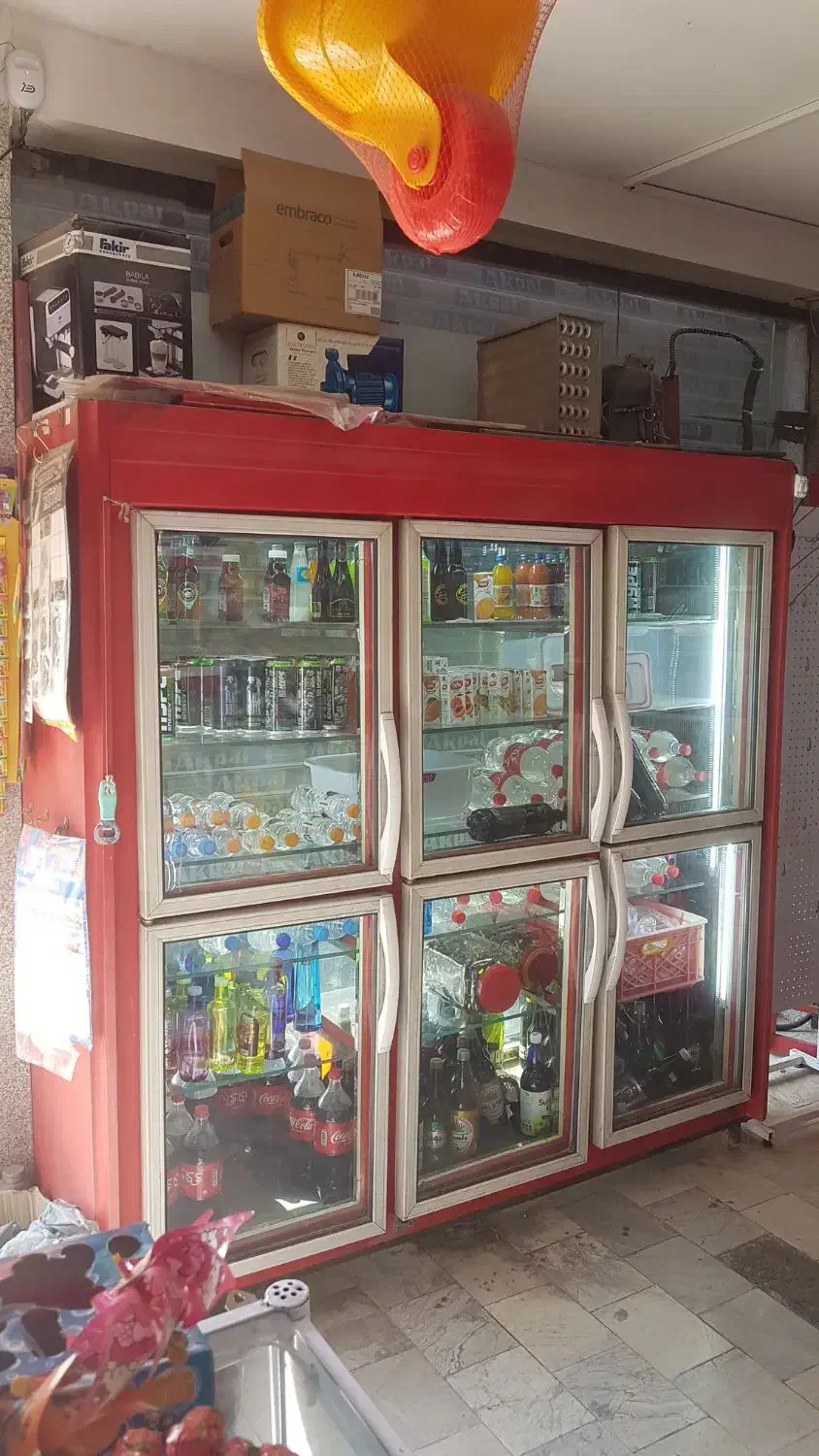 یخچال ویترینی ۶ درب موتور امبراکو اصل|فروشگاه و مغازه|پاکدشت, پاکدشت (مامازند)|دیوار