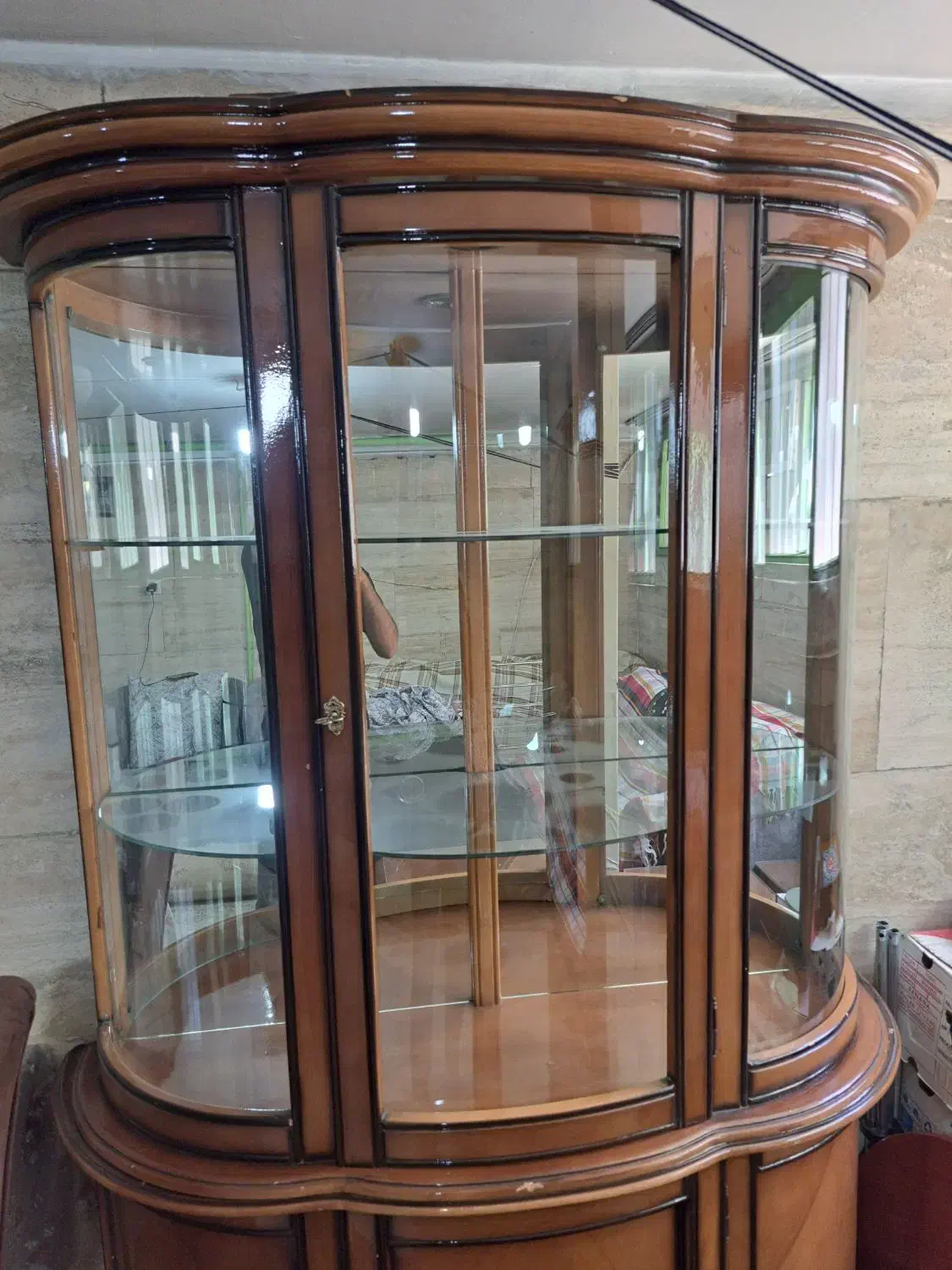 ویترین بوفه استفاده بلور|بوفه، ویترین، کنسول|ری, هاشم‌آباد|دیوار