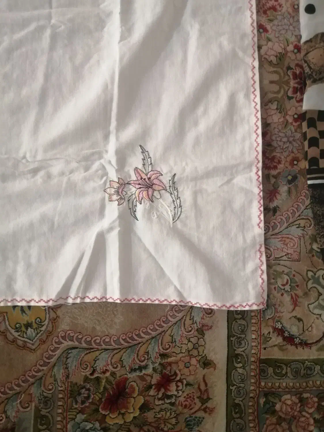 رو پشتی|پشتی|بیرجند, |دیوار