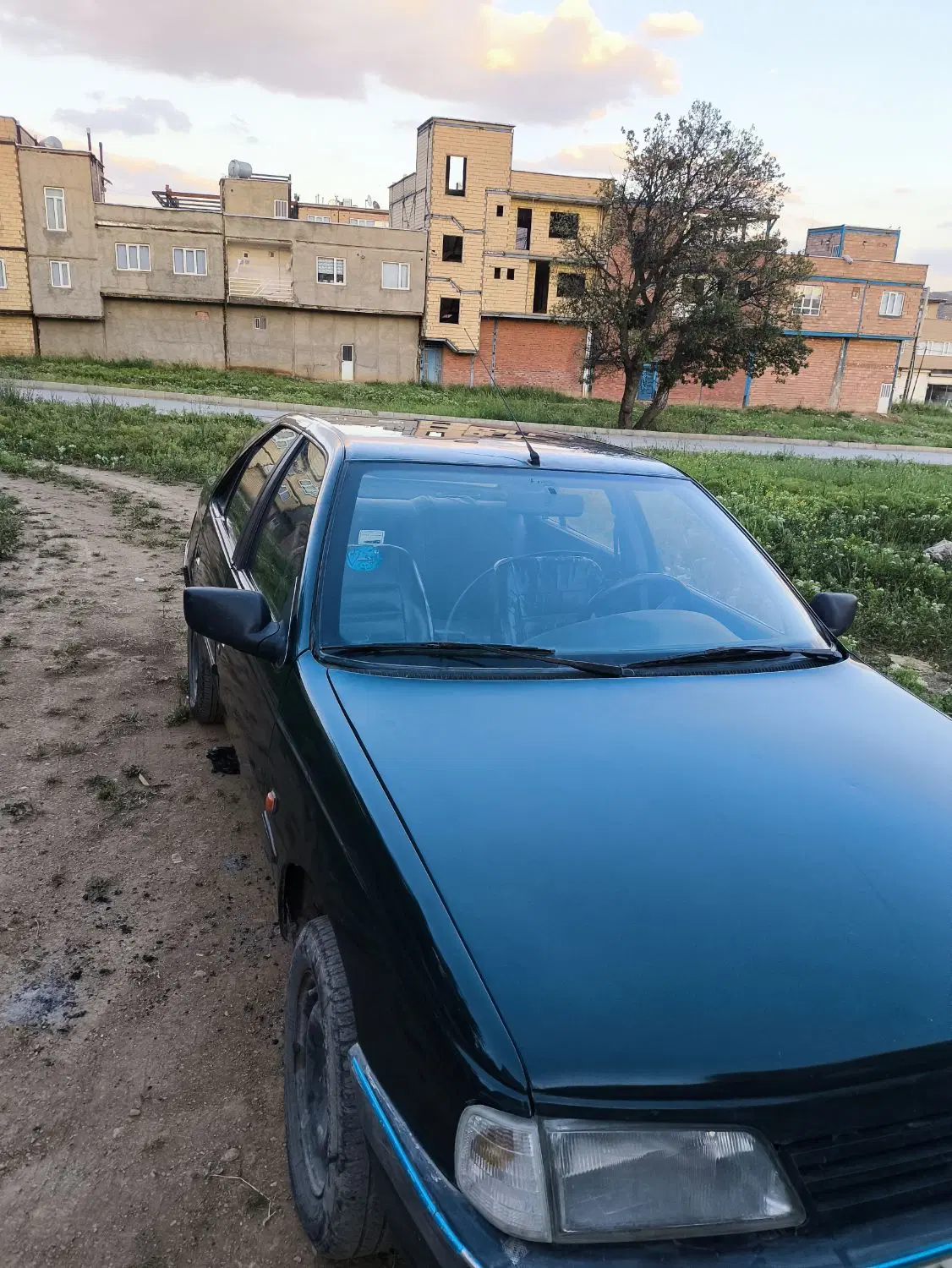RD i|خودرو سواری و وانت|مریوان, |دیوار