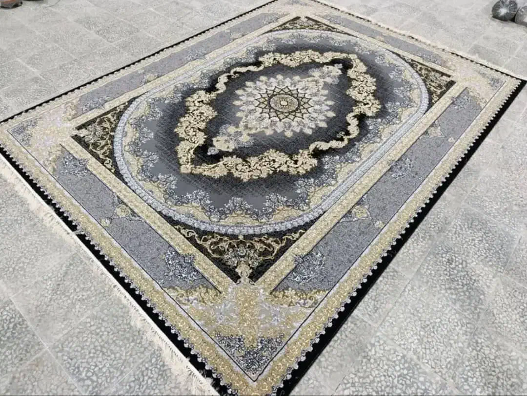 قالی خوش رنگ و نگار افشان|فرش|کرج, گلشهر|دیوار