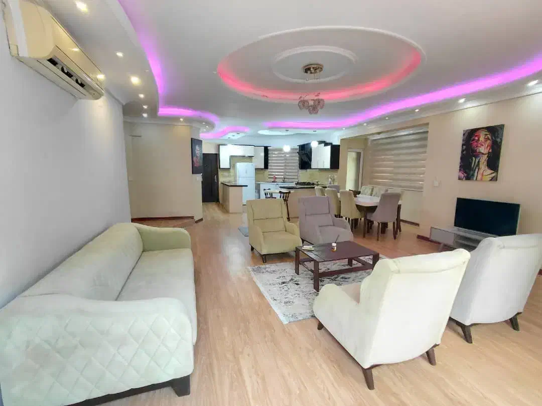 اجاره روزانه و ماهانه ویلایی دو خواب شیک و لوکس|اجارهٔ کوتاهمدت ویلا و باغ|کیش, |دیوار