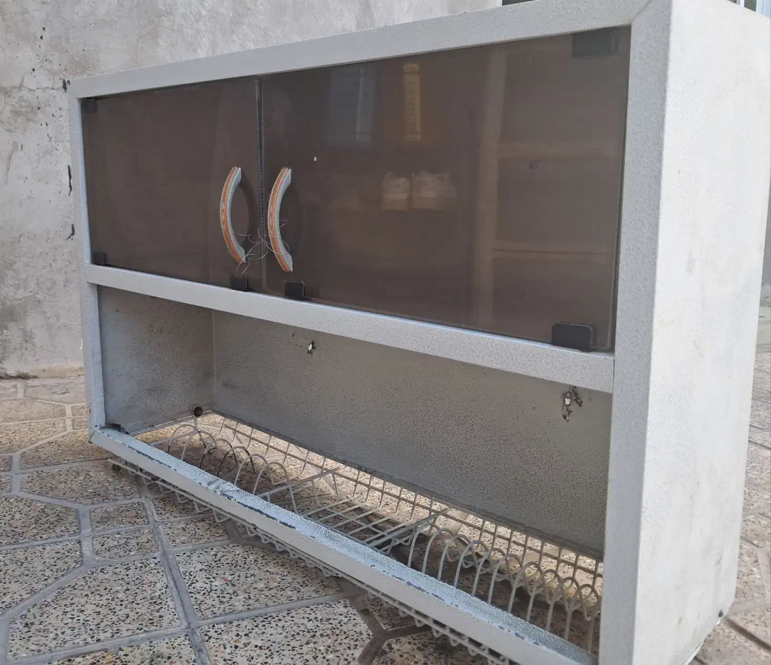 آبچکان فلزی سالم|آب‌چکان و نظم‌دهنده ظروف|کرمانشاه, |دیوار