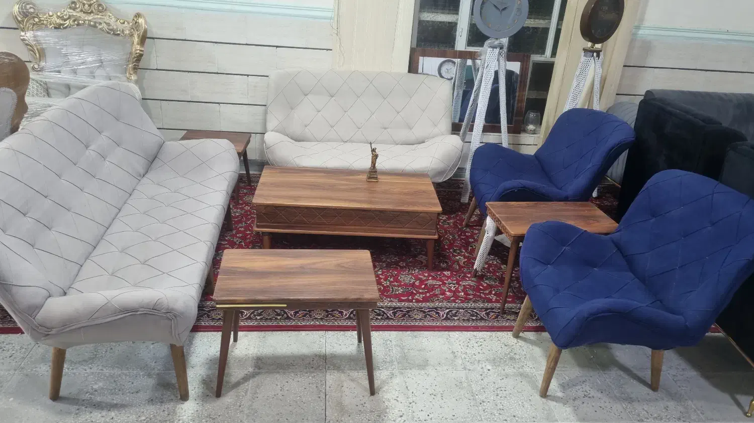 تولیدمبل وصنایع چوبی ولوازم برقی ودوربین مداربسته|مبلمان خانگی و میز عسلی|امیدیه, |دیوار