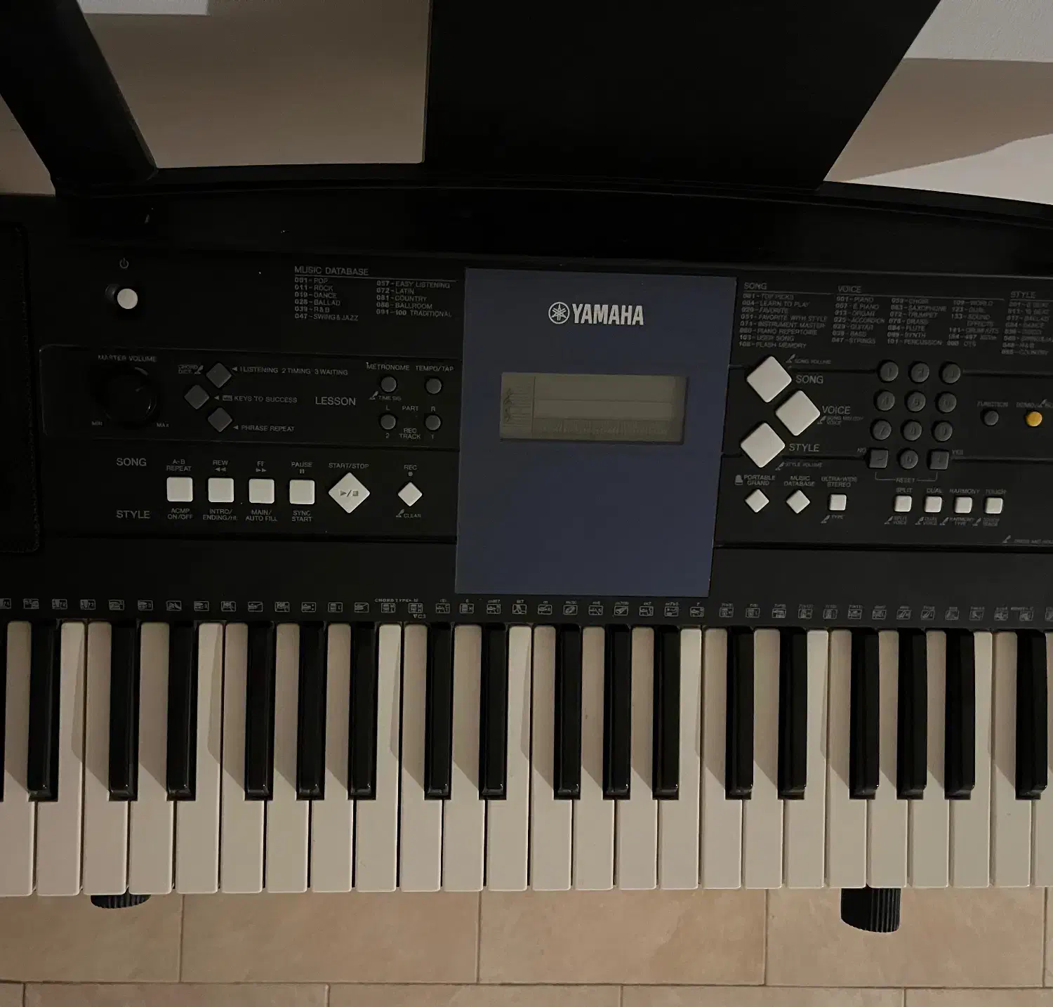 ارگ Yamaha (یاماها) E333|پیانو، کیبورد، آکاردئون|رشت, منظریه|دیوار