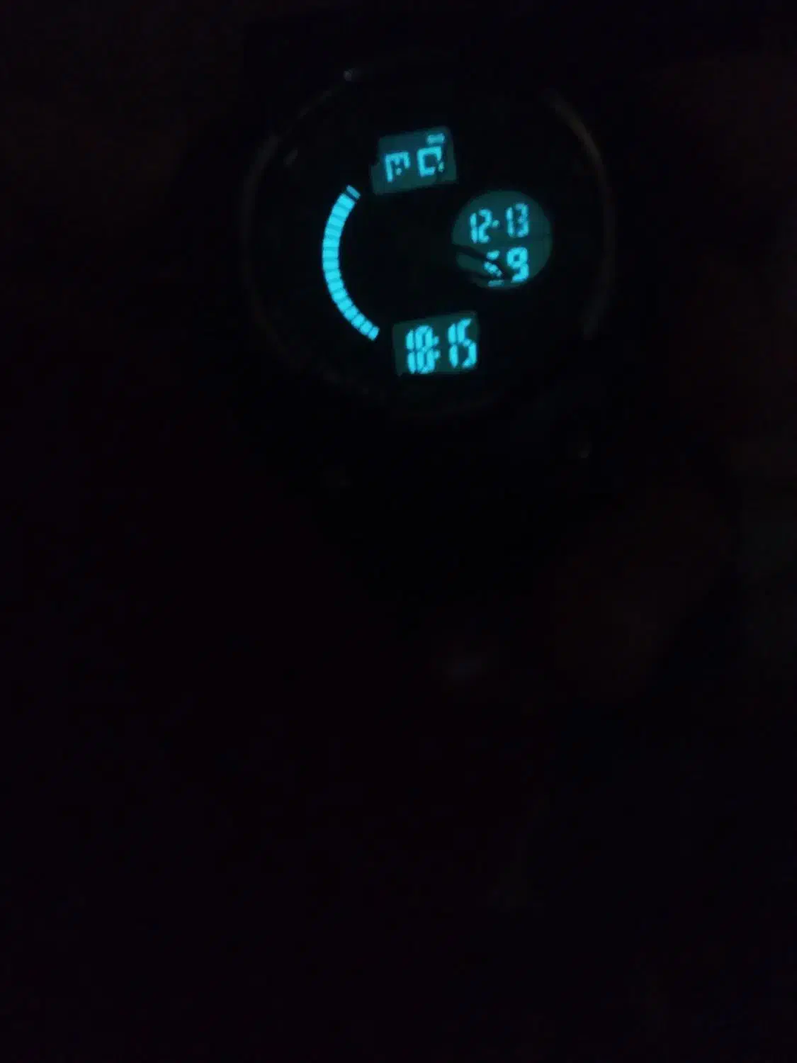 ساعت مچی|ساعت|سبزوار, امام خمینی (ناوی)|دیوار