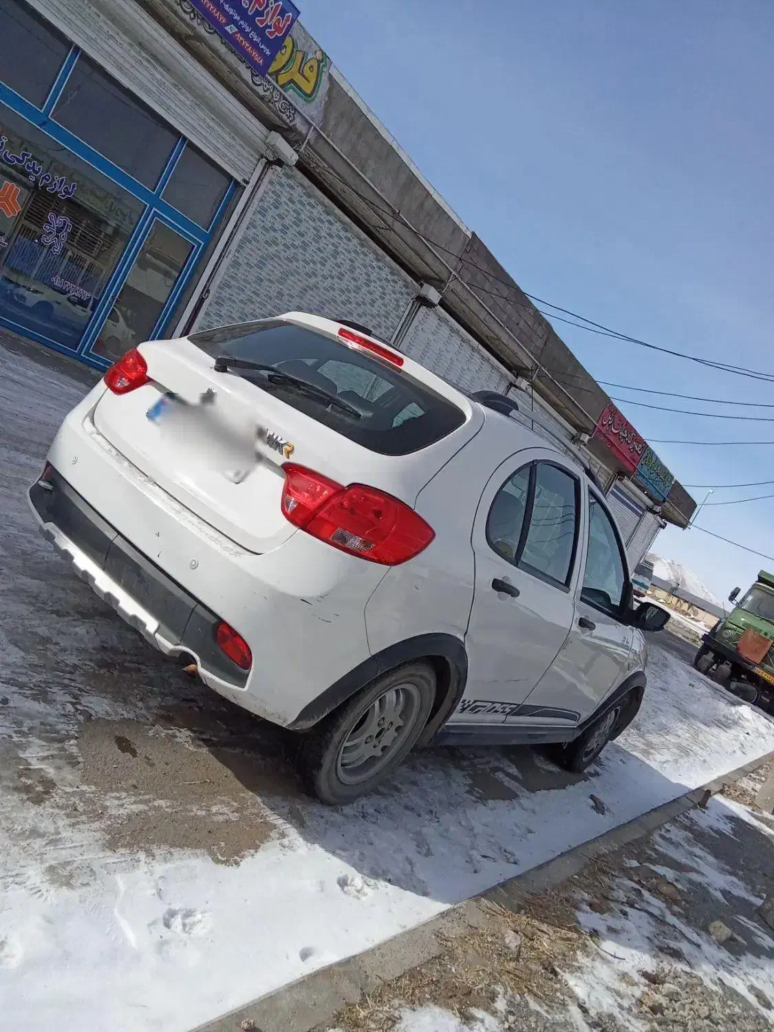 کوئیکR مدل 1400|خودرو سواری و وانت|قروه, |دیوار