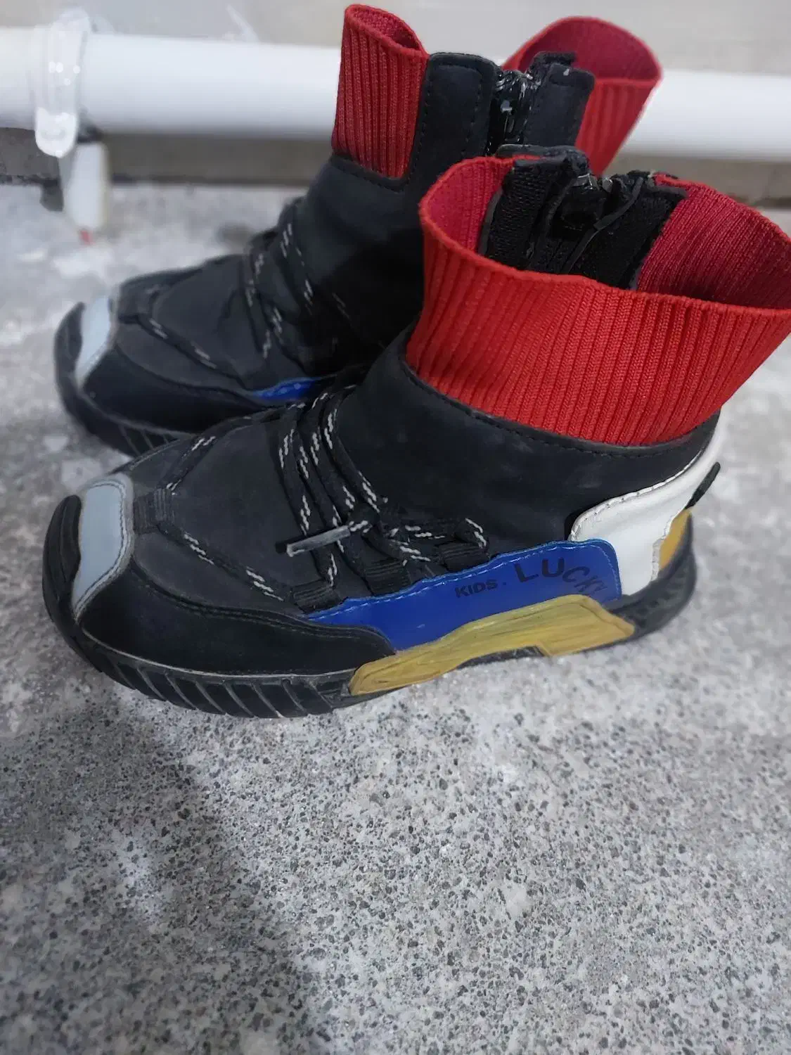 کفش بچگانه|کیف، کفش، کمربند|تبریز, |دیوار