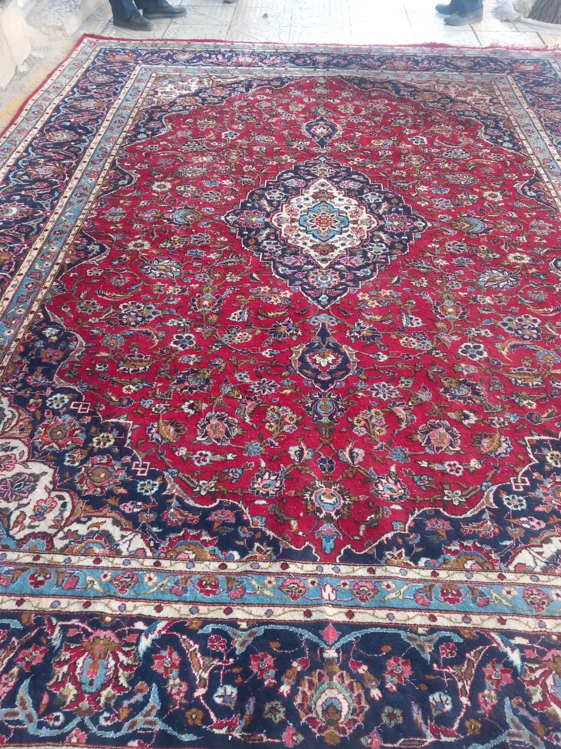 ۲ عدد ۱۲ متری و ۲عدد فرش یک در یک نیم|فرش|جوانرود, |دیوار