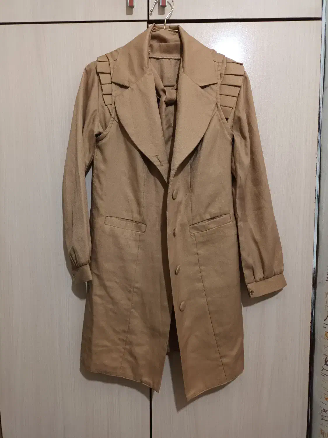 مانتو|لباس|مشهد, شهید قربانی|دیوار