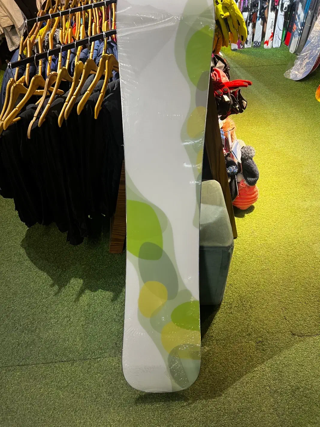 اسکی سایز ۱۴۶. اسنوبرد|ورزشهای زمستانی|تهران, سیمای ایران|دیوار