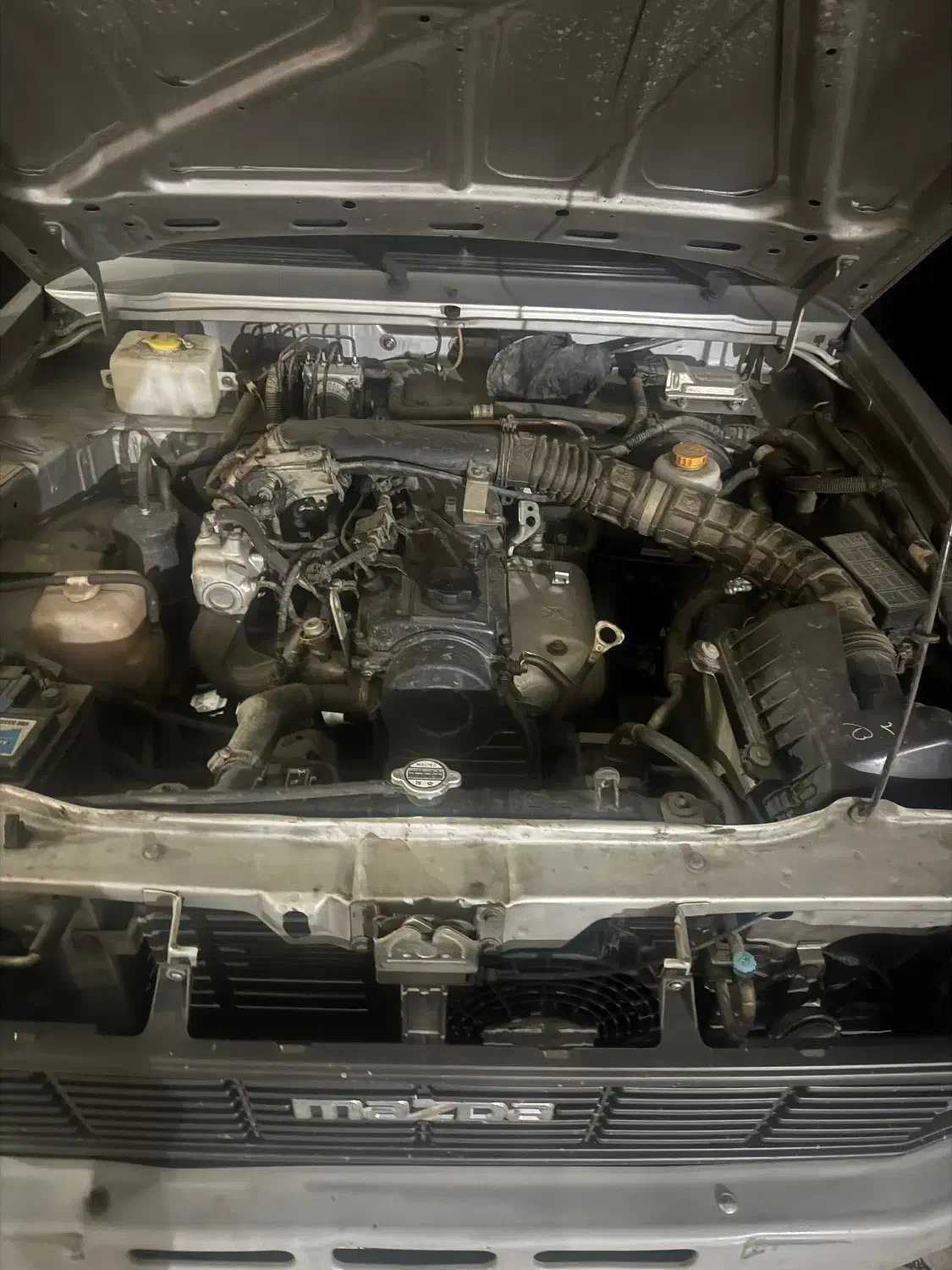 وانت مزدا۱۳۹۴|خودرو سواری و وانت|رامسر, |دیوار