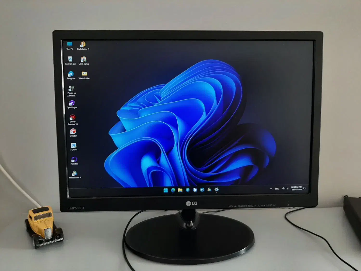 مانیتور LG|قطعات و لوازم جانبی رایانه|قزوین, |دیوار
