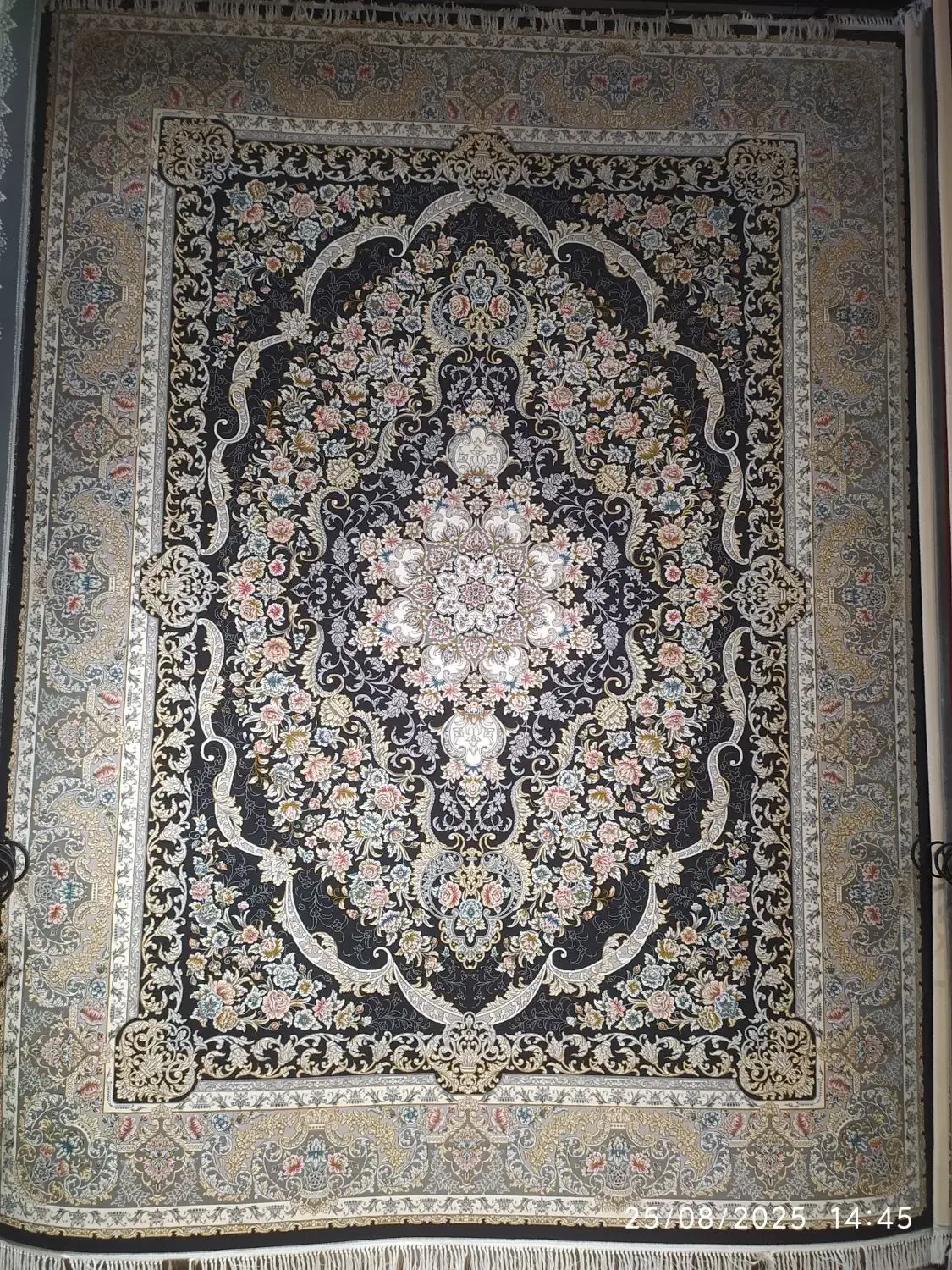 فرش کلاسیک/اقساط|فرش|مشهد, شیرودی|دیوار