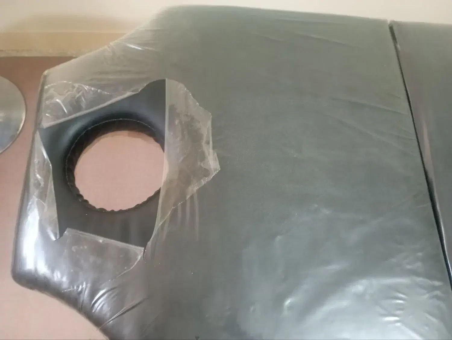 تخت ماساژ و فیبروز|آرایشگاه و سالنهای زیبایی|فردیس, نیروگاه برق|دیوار