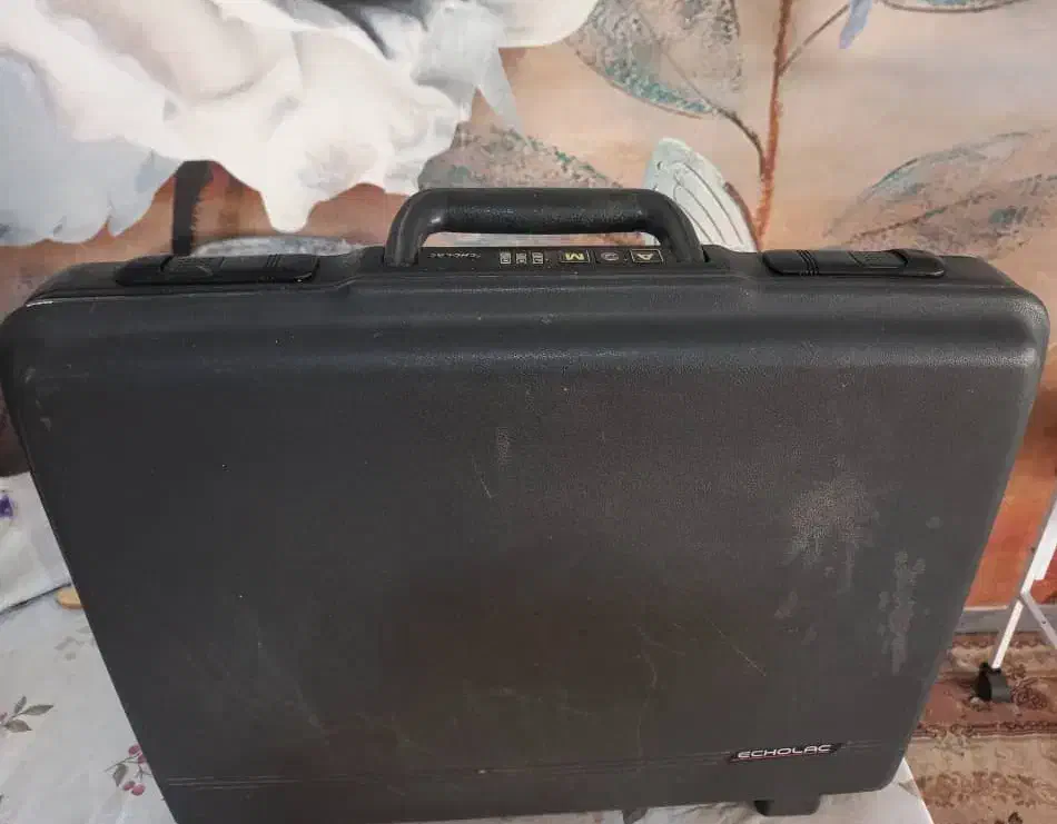 کیف سامسونت echolac|کیف، کفش، کمربند|اراک, |دیوار