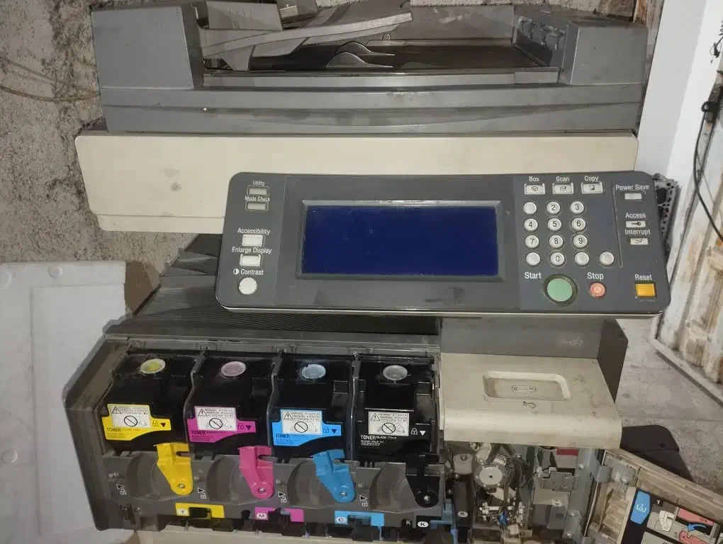 چاپگر رنگی لیزری کونیکا ۳۵۰|پرینتر، اسکنر، کپی، فکس|پاکدشت, پاکدشت (مامازند)|دیوار