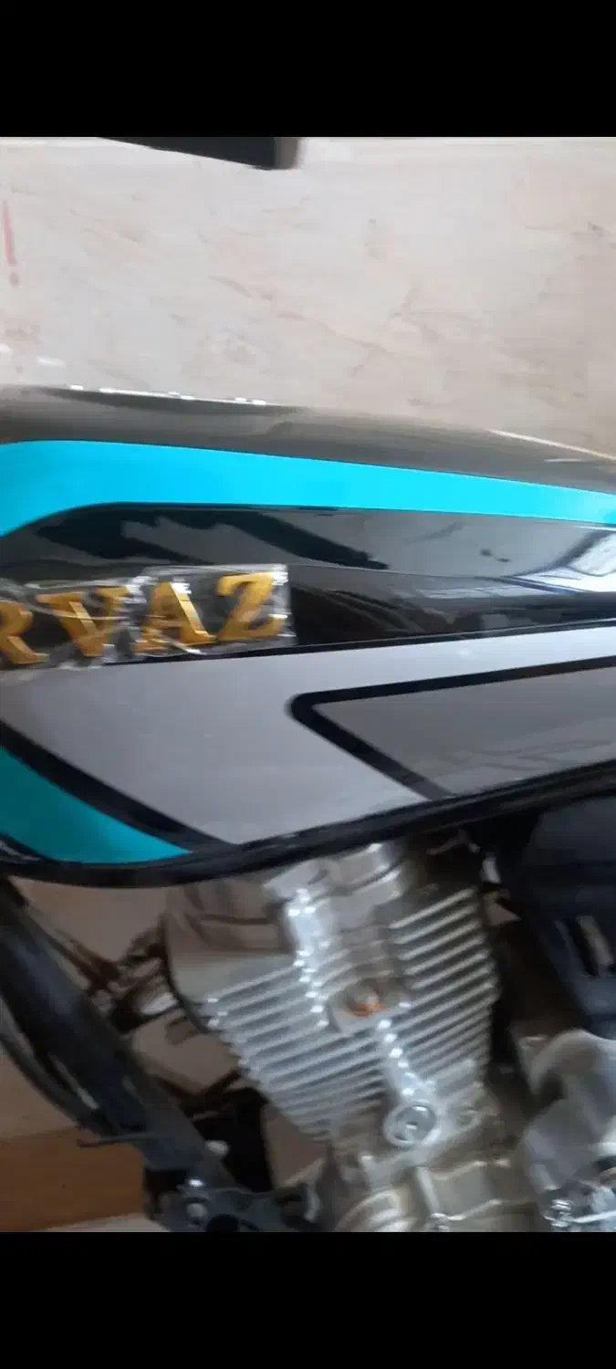 پرواز ۲۰۰ مدل ۴۰۲|موتورسیکلت|ملایر, |دیوار