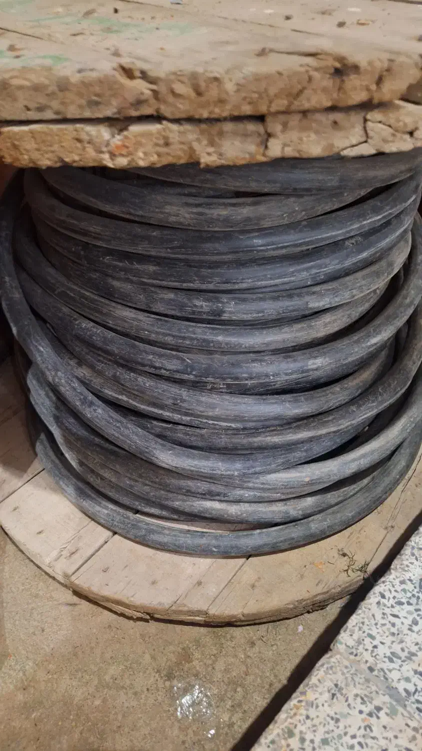 کابل ۲۵|ابزارآلات|دزفول, |دیوار