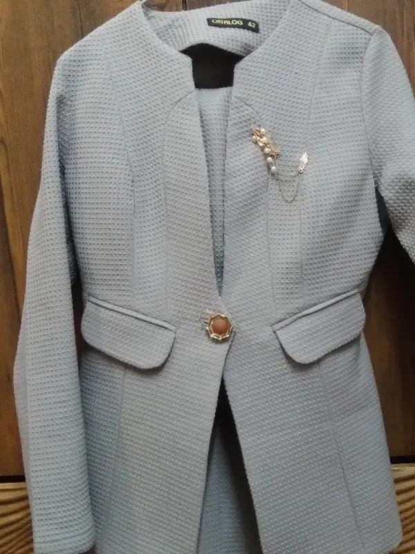 لباس|لباس|فارسان, |دیوار