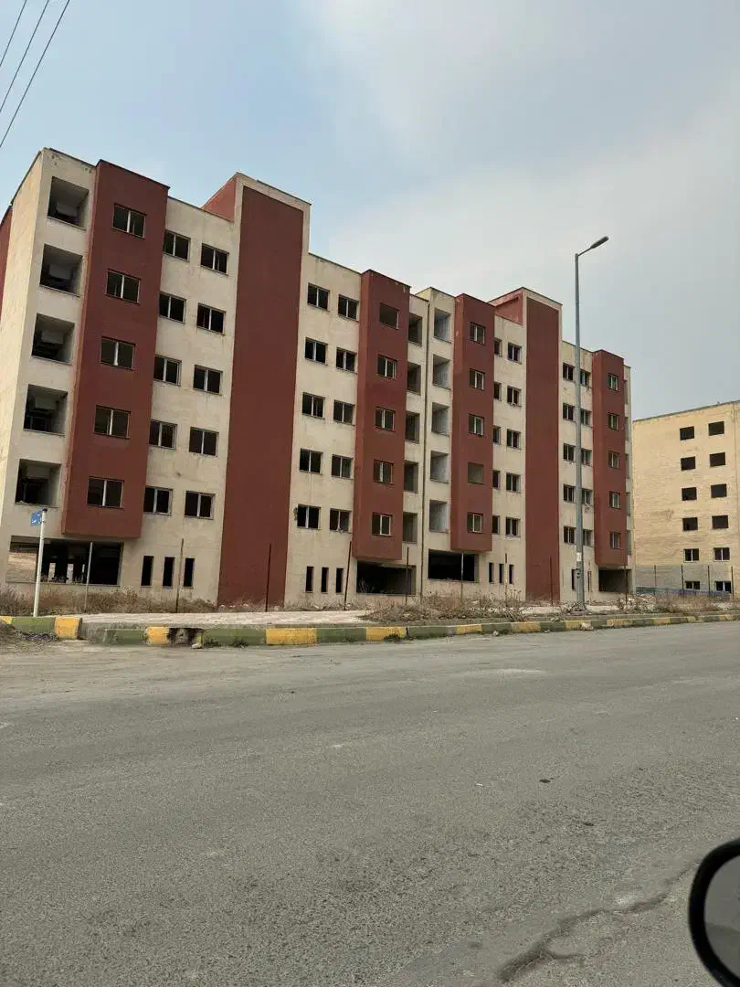 آپارتمان مسکن مهر نوساز تهاتر با خودرو چک صیادی|فروش آپارتمان|هشتگرد, شهرک گلها|دیوار