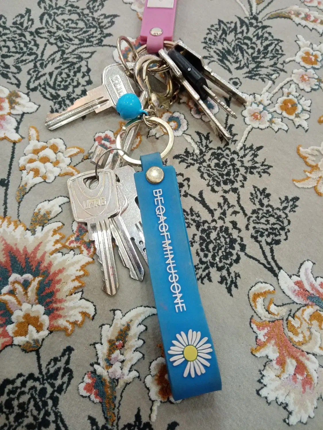 کلید پیدا شده|اشیا|بانه, |دیوار