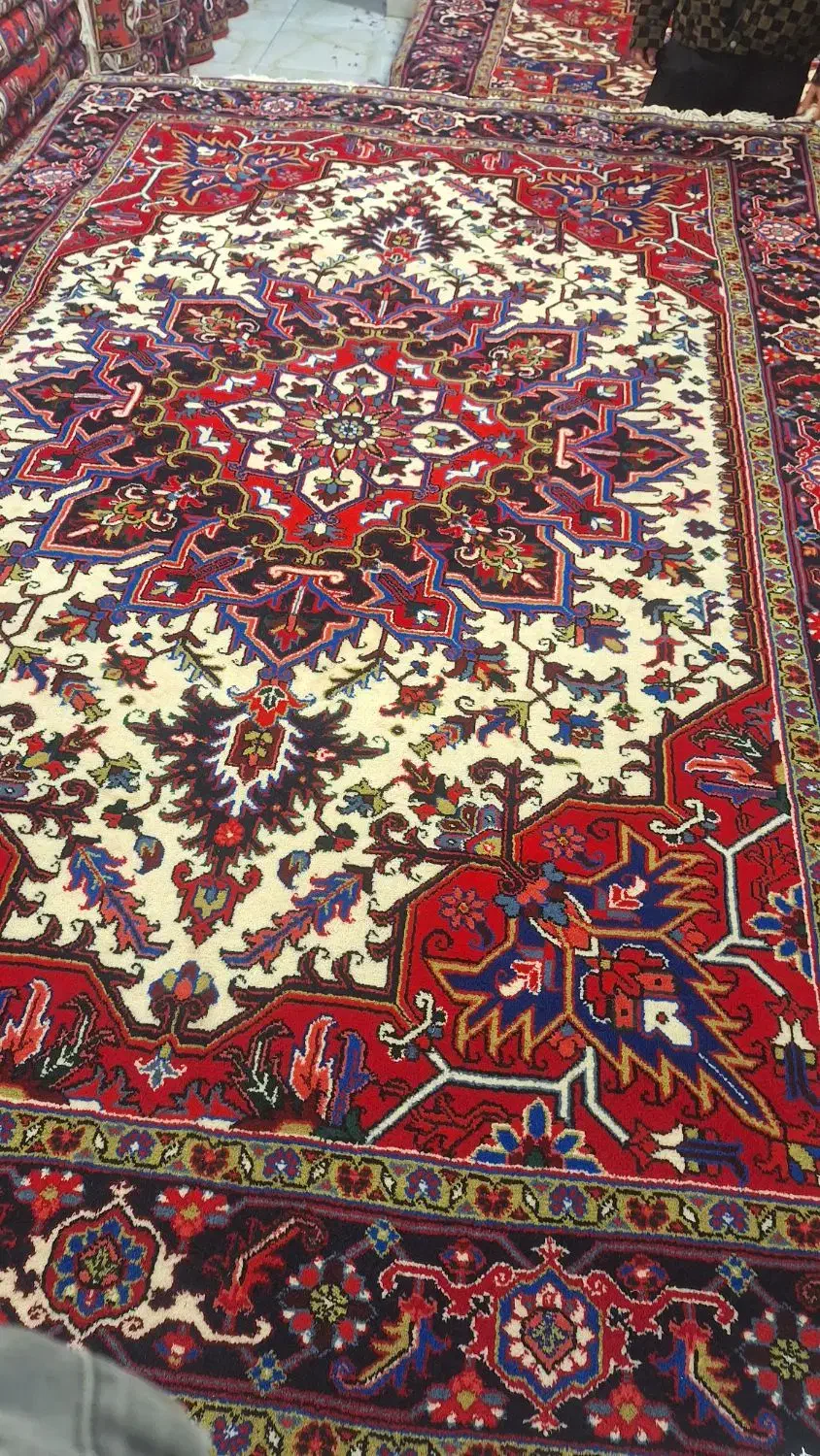 یک جفت فرش اطراف هریس|فرش|تبریز, |دیوار