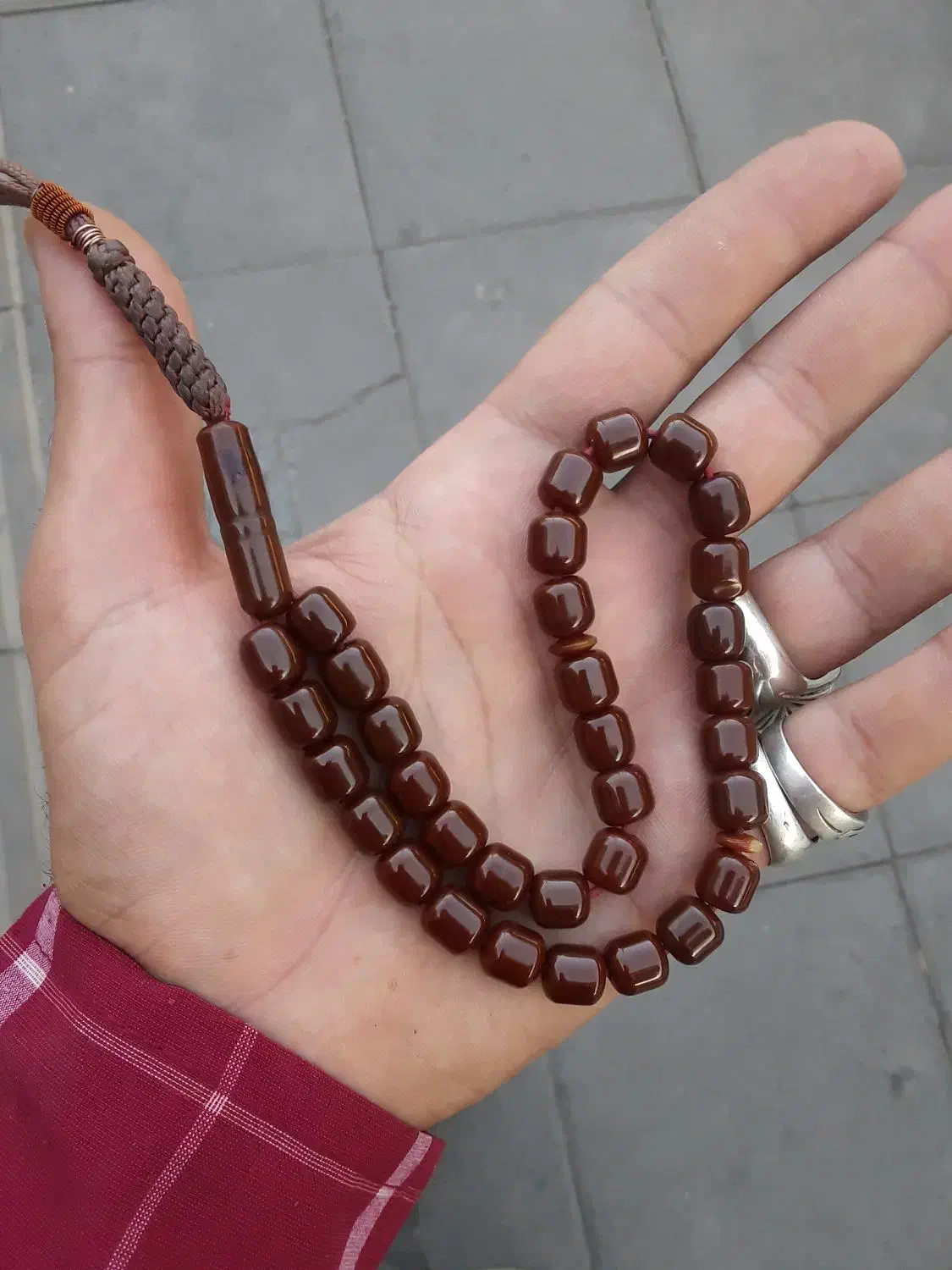 تسبی دارچین المان|جواهرات|اراک, |دیوار