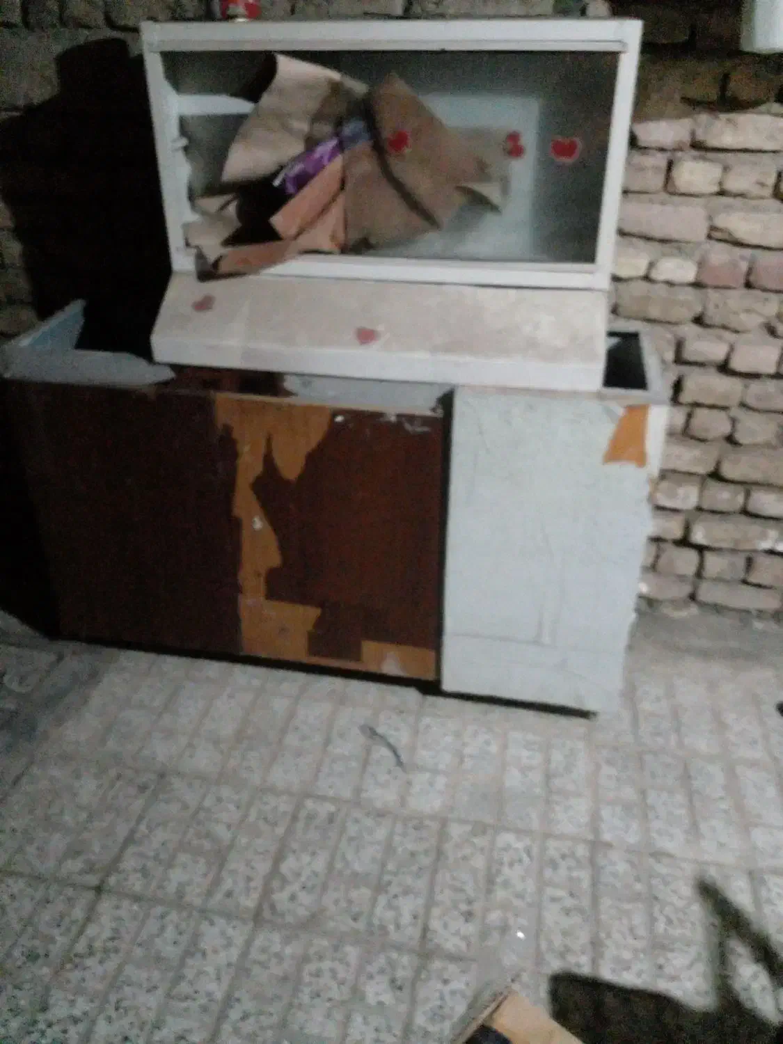 کابی|مصالح و تجهیزات ساختمان|نیشابور, تریا پارک|دیوار