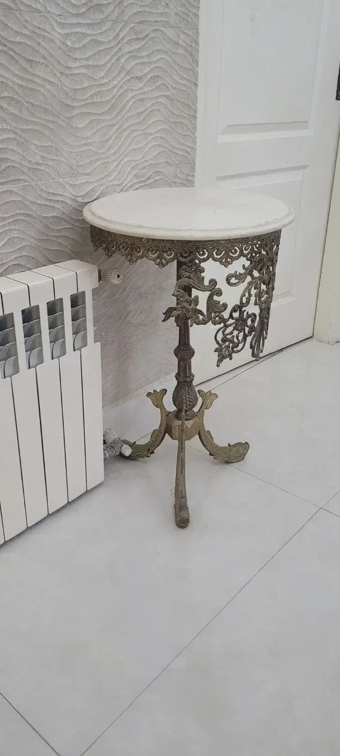 میز برنز|میز تلفن|کرج, شهرک بنفشه|دیوار