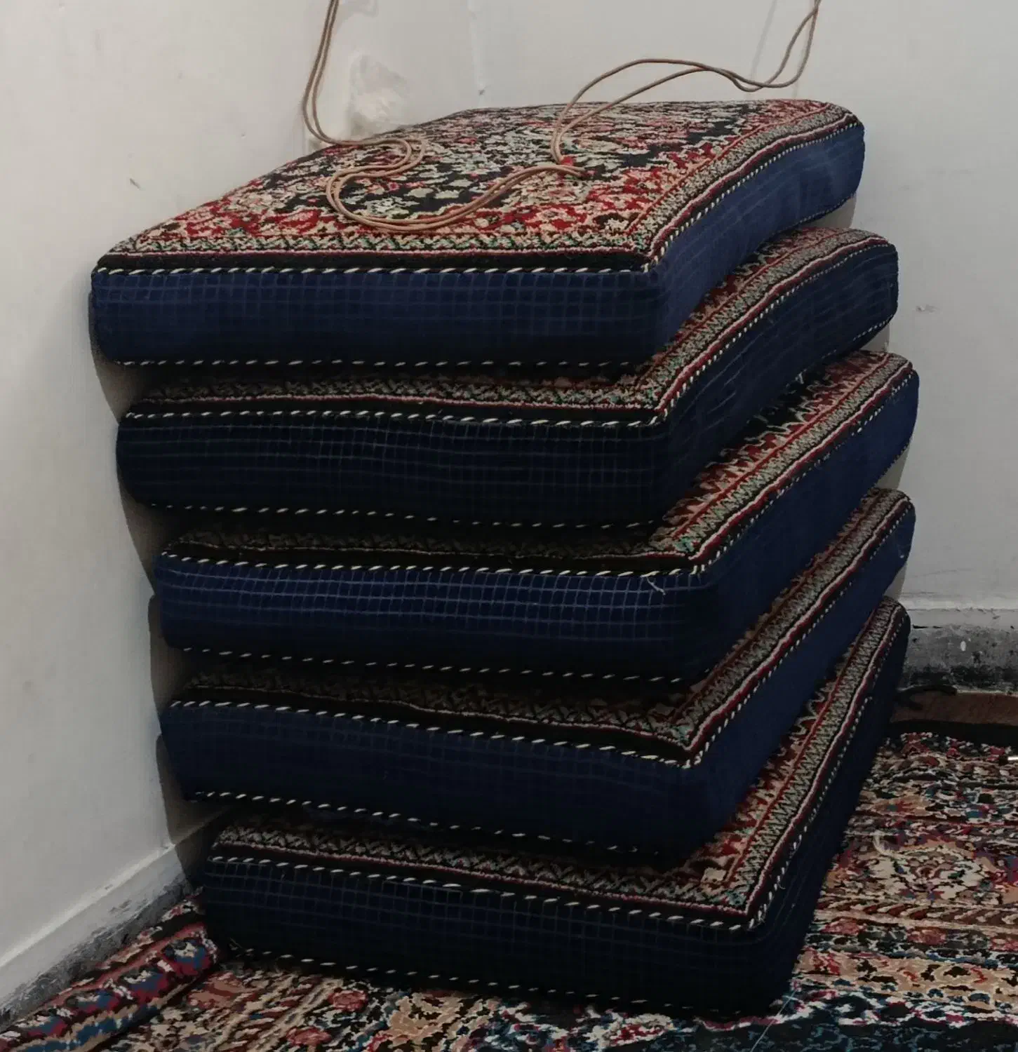 پشتی|پشتی|کرمان, |دیوار