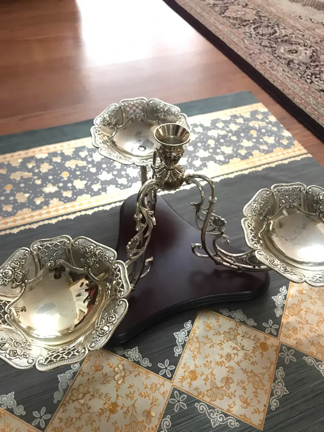 ظرف پذیرایی|ظروف سرو و پذیرایی|تهران, دریاچه شهدای خلیج فارس|دیوار