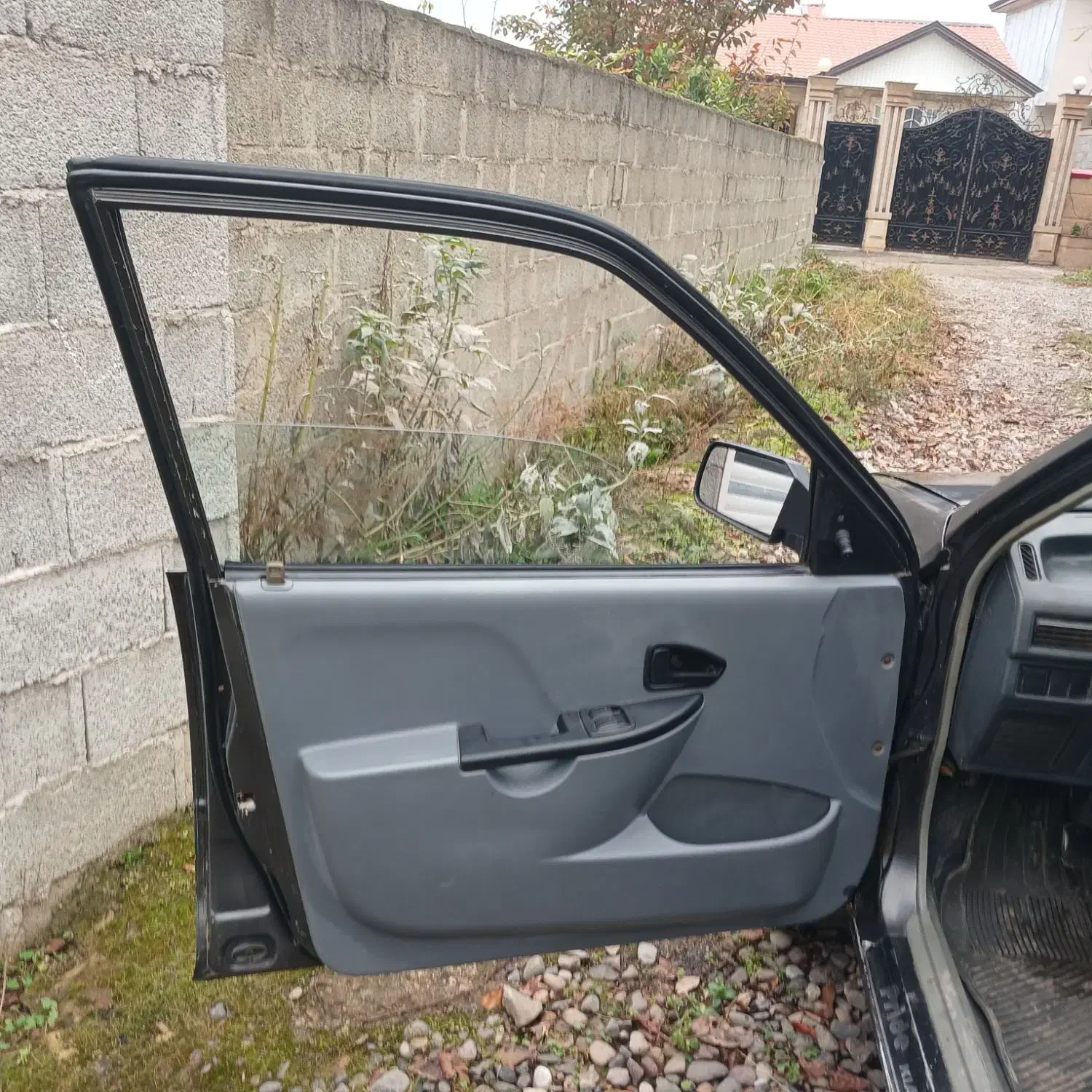 پراید مدل ۸۳|خودرو سواری و وانت|شاندرمن, |دیوار