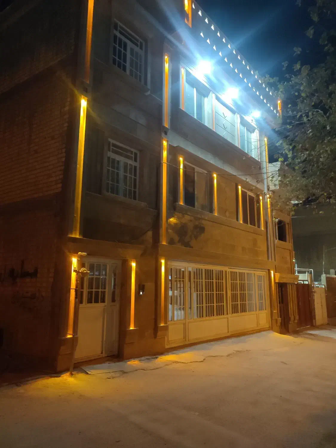 منزل دوطبقه دوبلکس باپارکینگ|فروش خانه و ویلا|شیراز, کرونی(خاتونک)|دیوار