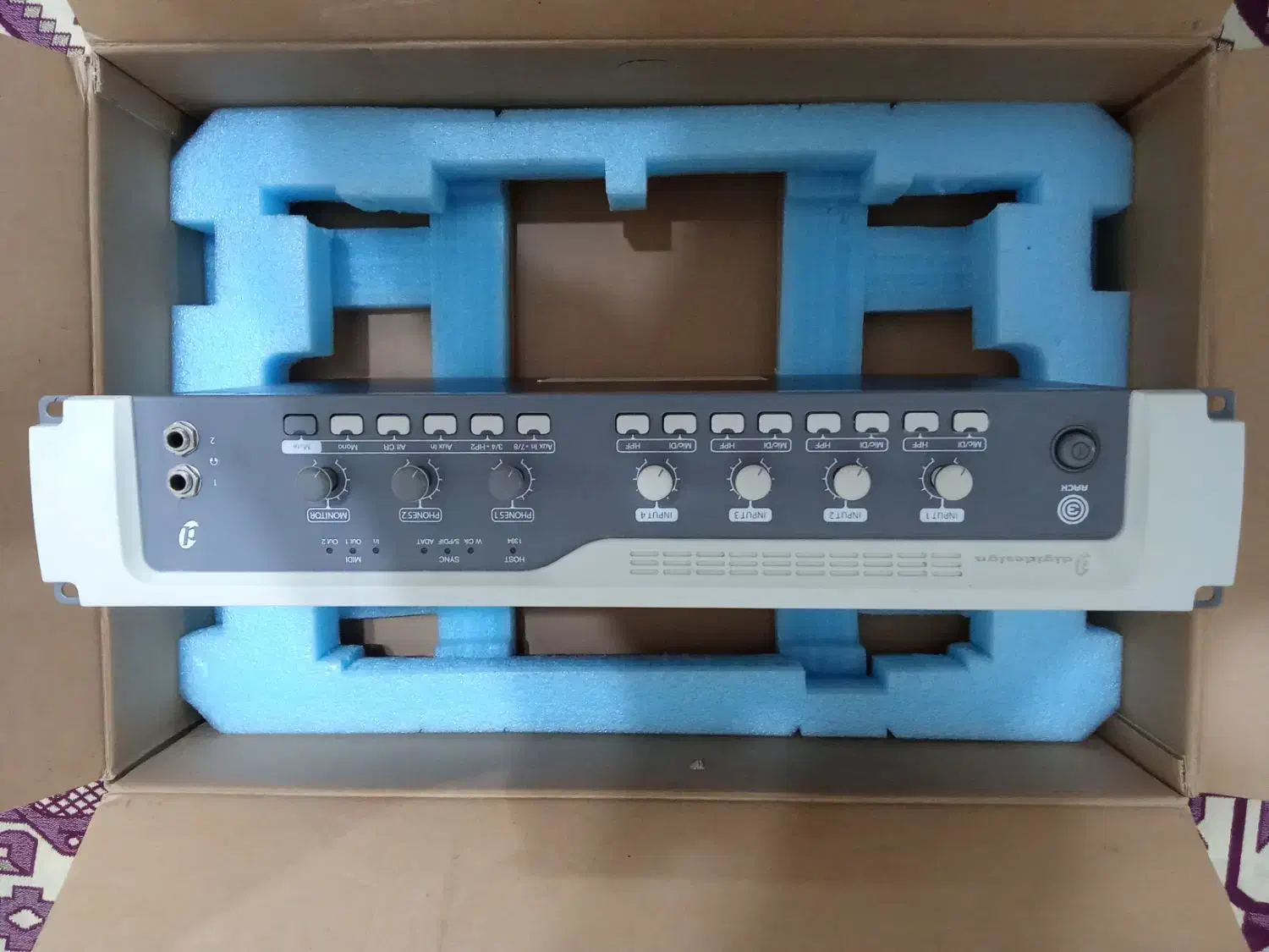 کارت صدادیجی دیزاین ۰۰۳ راک|آلات موسیقی|ملایر, |دیوار