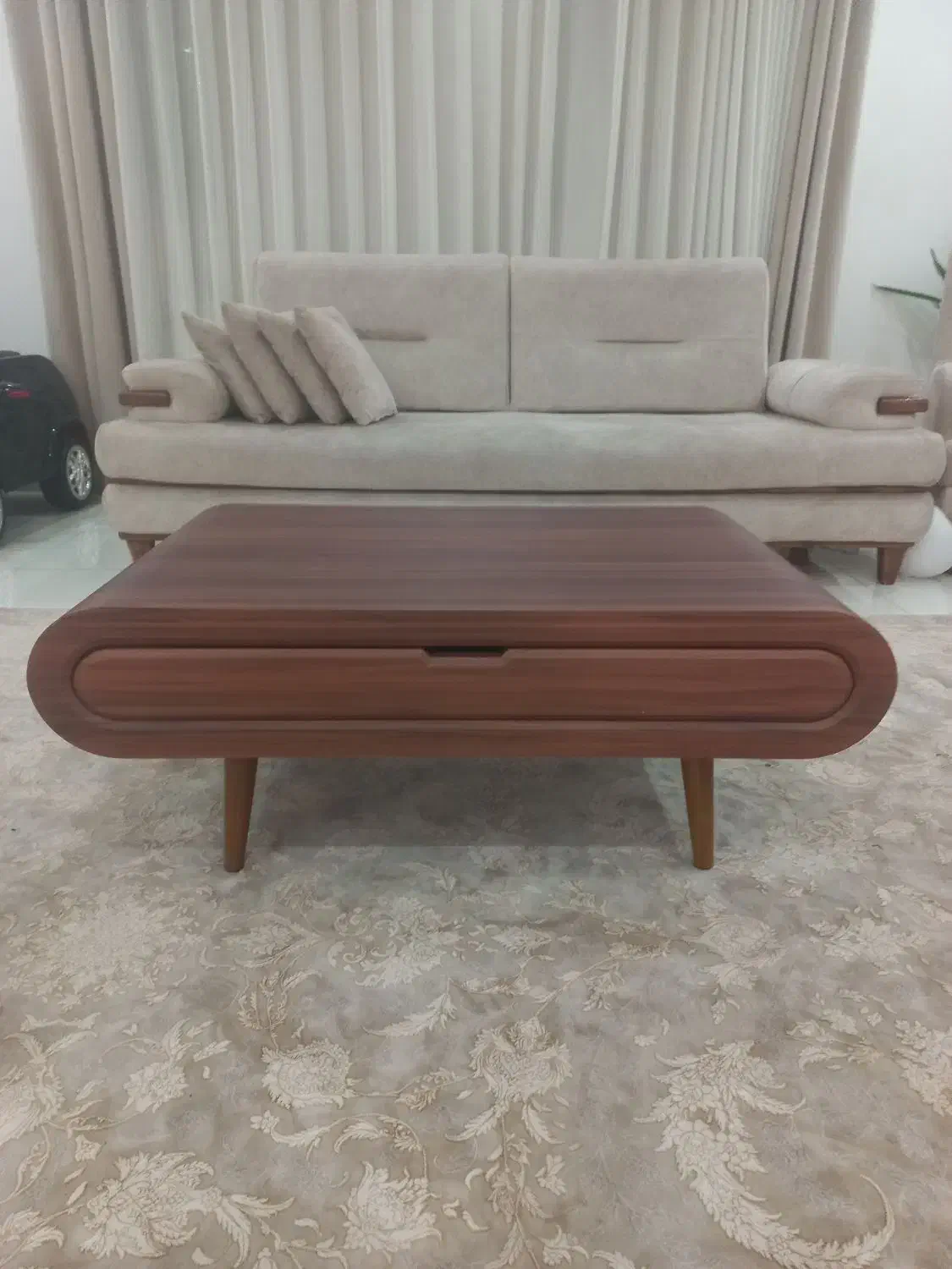 جلو مبلی|مبلمان خانگی و میز عسلی|رشت, استقامت ۱|دیوار