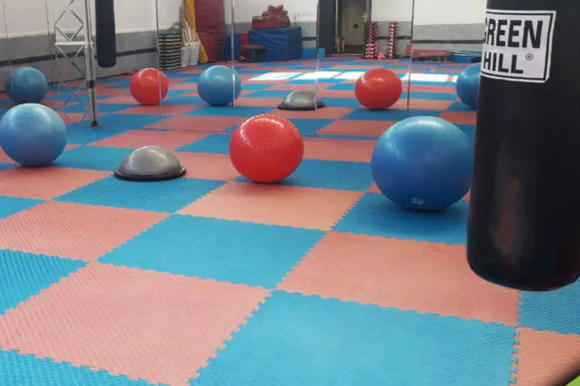 ورزشکار خانم یا آقا(بهره برداری فضای ورزشی بانوان)|استخدام آموزشی|تهران, توحید|دیوار