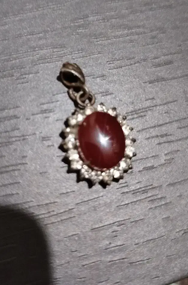 آویز گردنی نقره|بدلیجات|اهواز, زردشت|دیوار