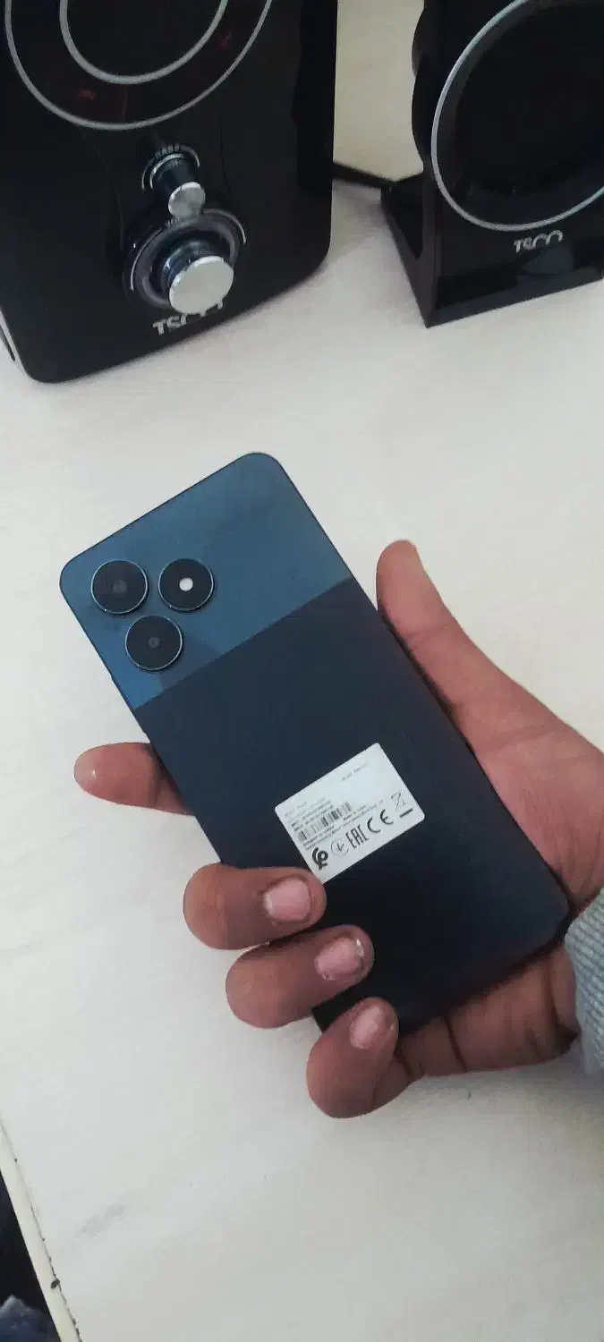 گوشی c51 شیائومی ۸ هسته ای ۱۲۸ گیگ|موبایل|نظرآباد, شهرک سید جمال الدین|دیوار