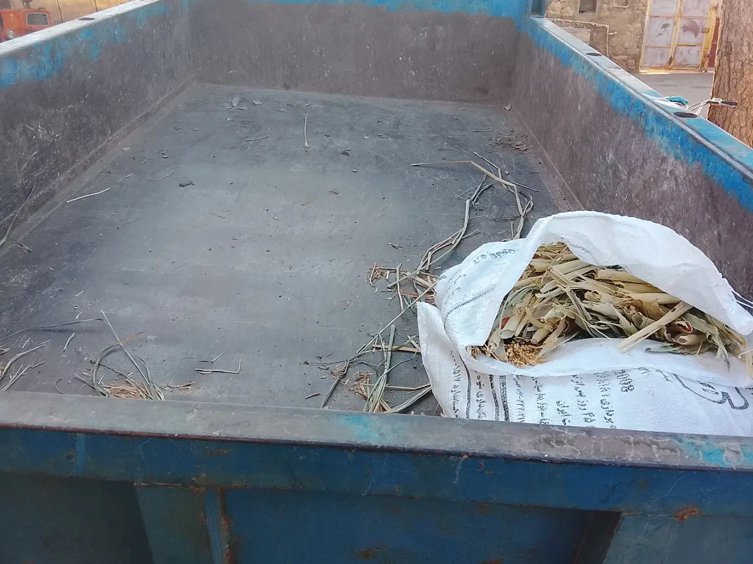 تریلی جفت چرخ|قطعات یدکی و لوازم جانبی|ویسیان, |دیوار