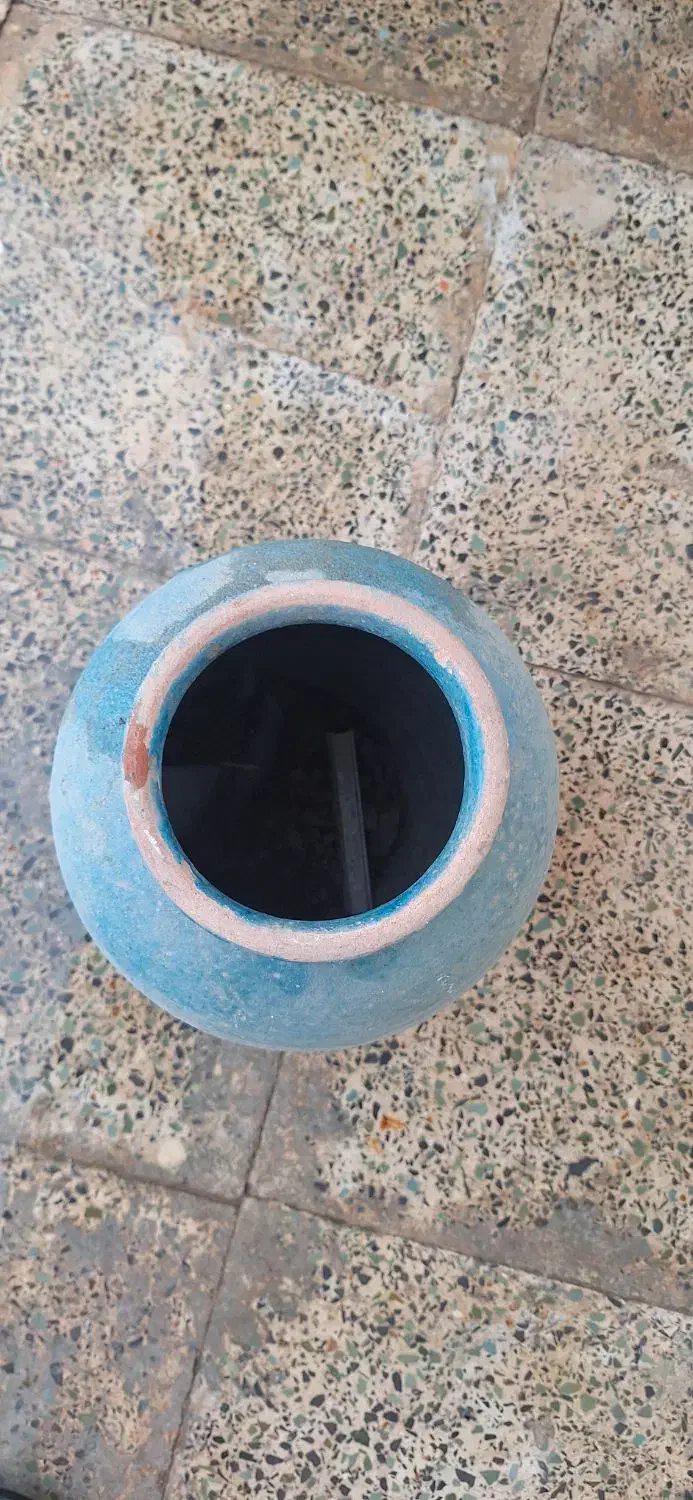 کوزه سفالی قدیمی|کلکسیون اشیاء عتیقه|اصفهان, هفتون|دیوار