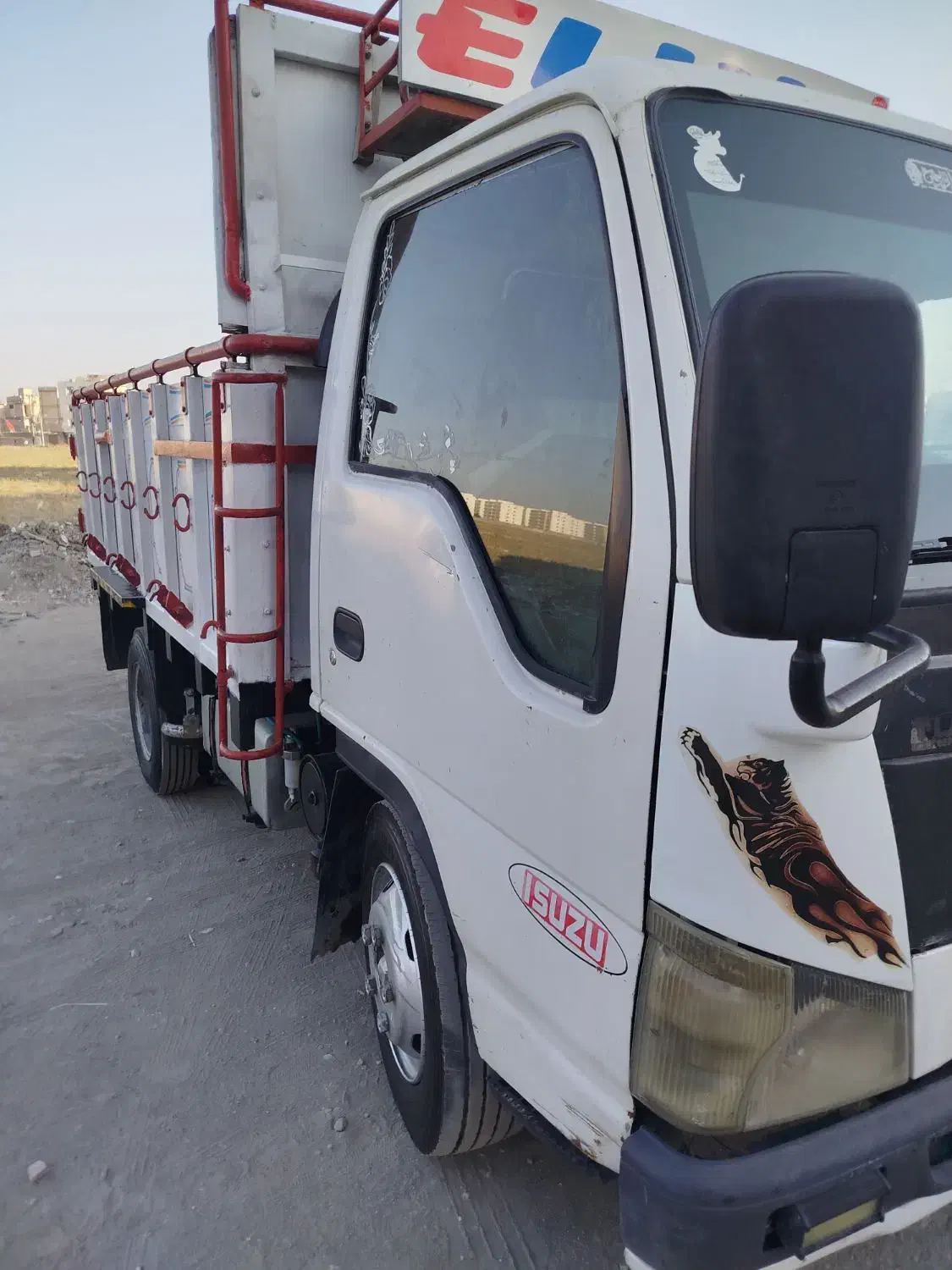 ایسوزو پنج تن دویست دور رنگ|خودرو سنگین|مشهد, طبرسی شمالی|دیوار