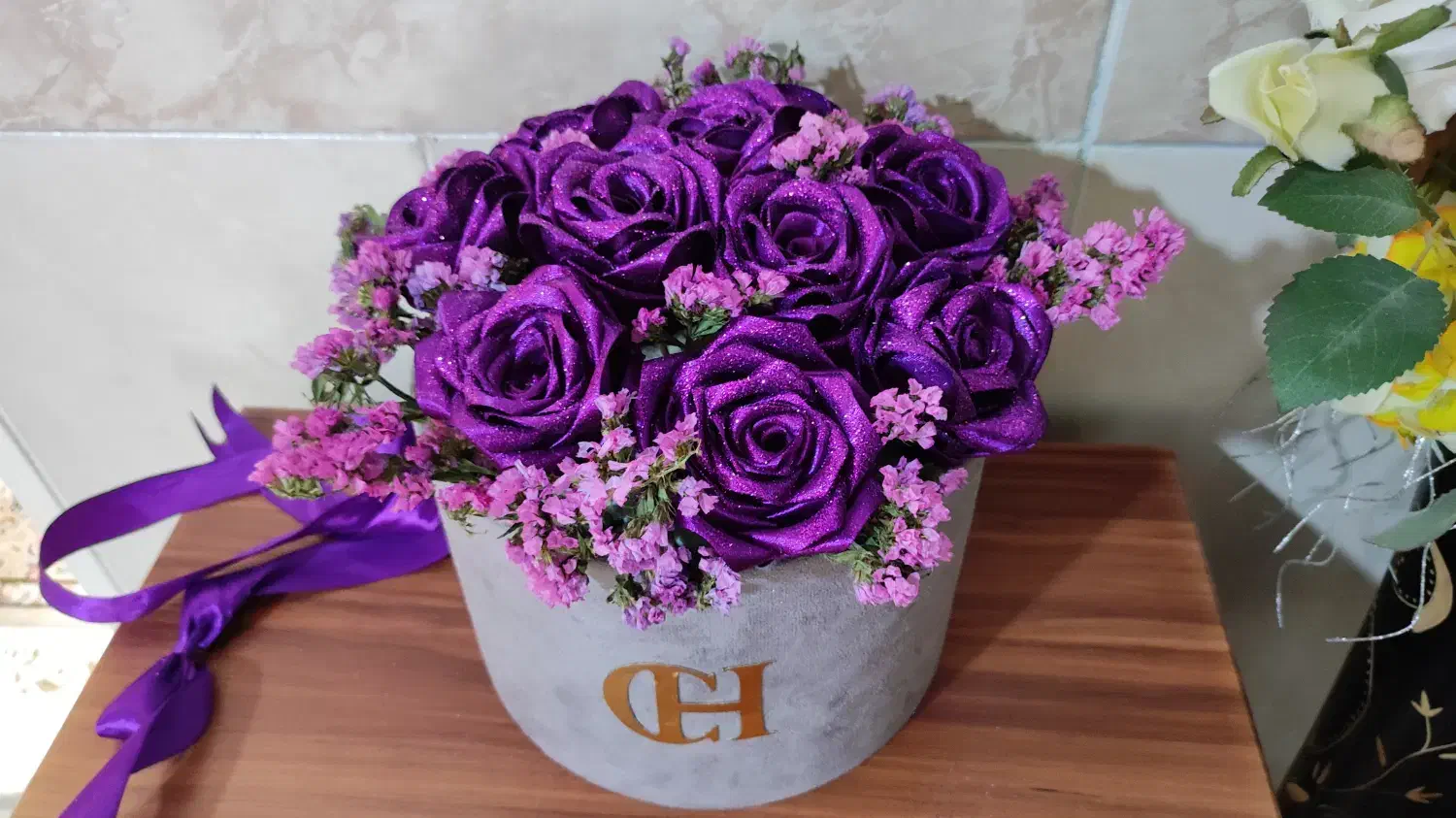 گل رز روبانی در رنگ مختلف و متنوع با قیمت مناسب|گل مصنوعی|قم, چهل درخت|دیوار