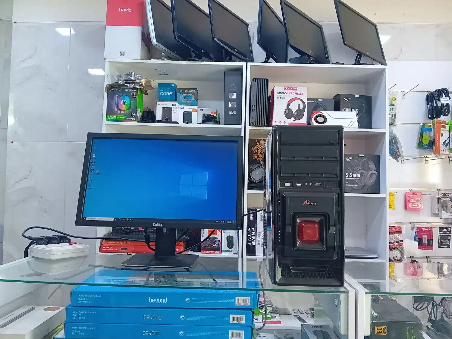 کیس کامپیوتر نیمه گیمینگ اجرای pes 2021|رایانه رومیزی|کرج, حیدرآباد|دیوار