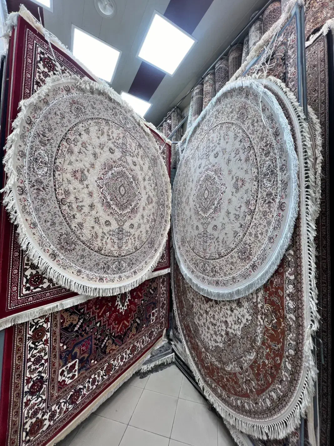 فرش 2*2 دایره و مربع (تنوع بیش از ۲۵ مدل )فرش نادر|فرش|تبریز, |دیوار