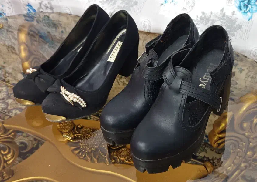 لباس ها و کفش های مجلسی|لباس|خوی, |دیوار