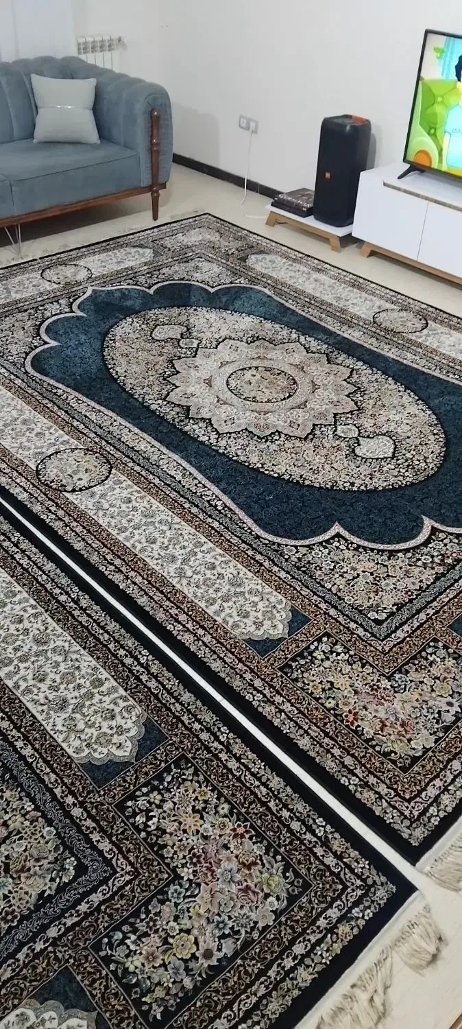 فرش ۱۲۰۰ شانه|فرش|همدان, |دیوار