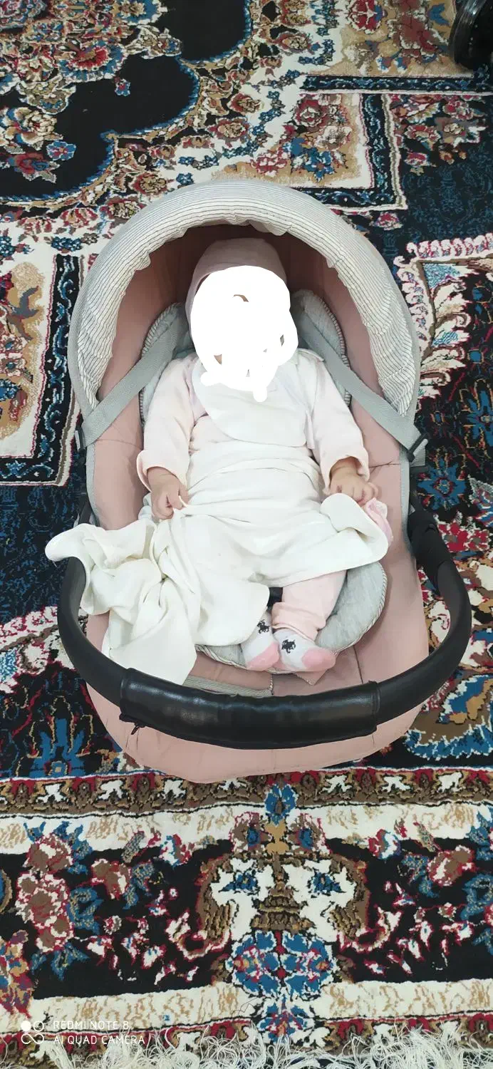 روروئک ماشینی موزیکالی جدید و بروز با کریر|اسباب و اثاث بچه|قم, دانش|دیوار