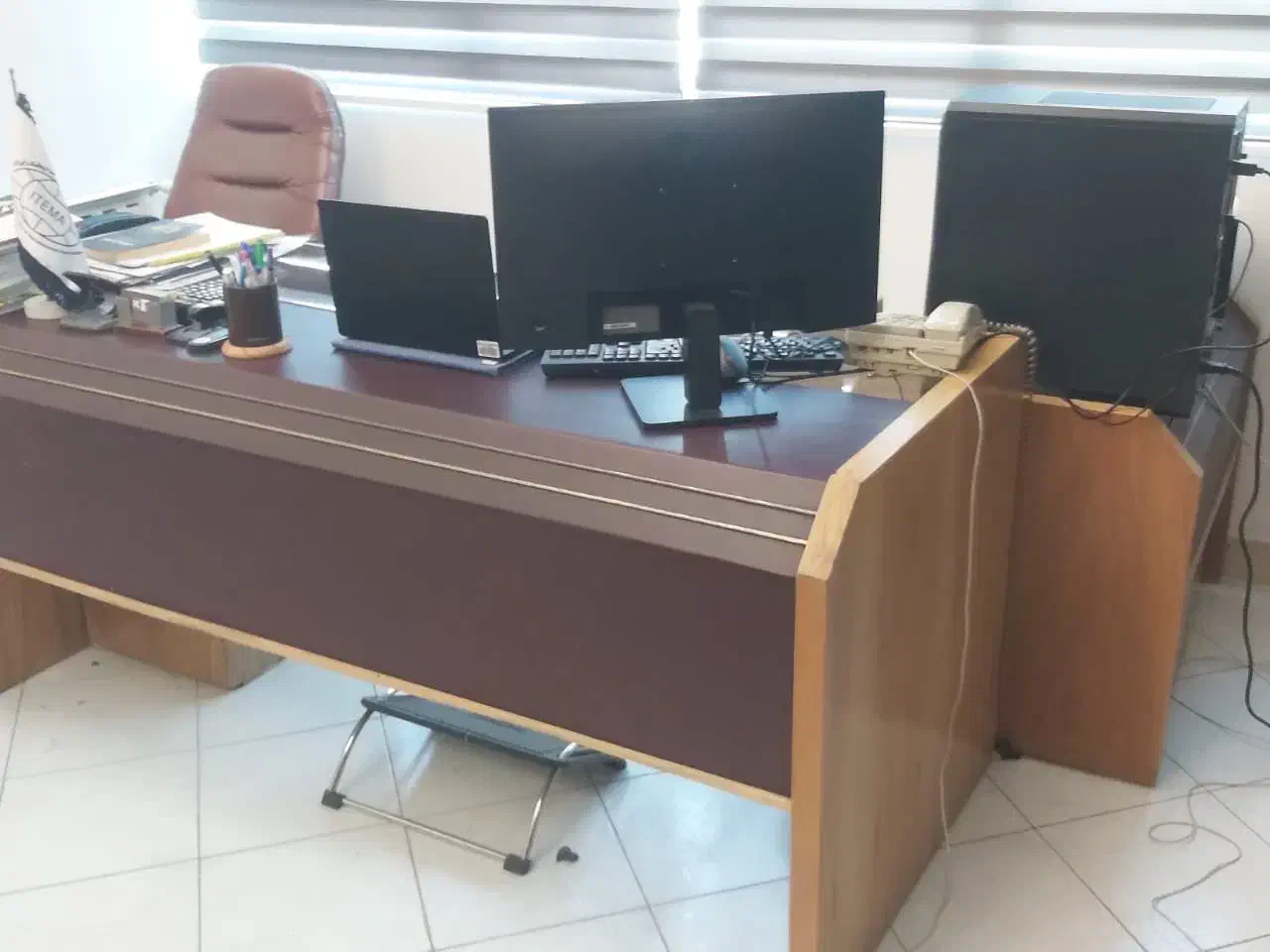 میز مدیریت|مبلمان اداری|تهران, باغ فیض|دیوار