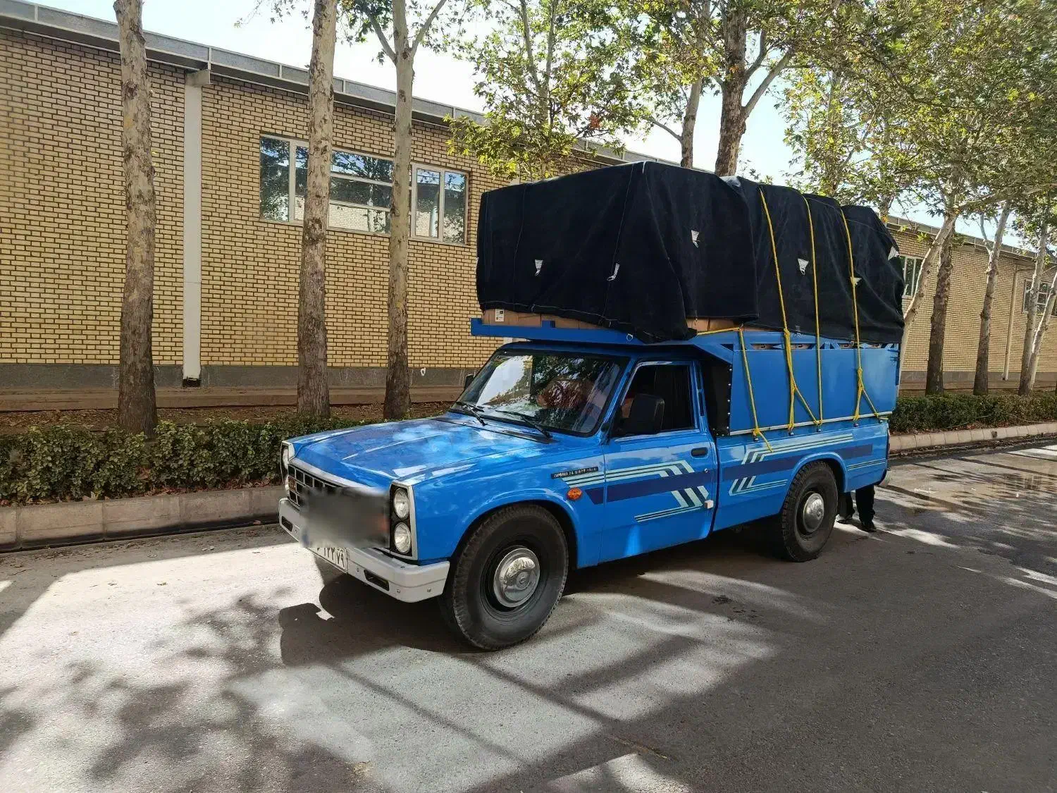 نیسان۱۴۰۲... کم کارکرد|خودرو سواری و وانت|قزوین, |دیوار